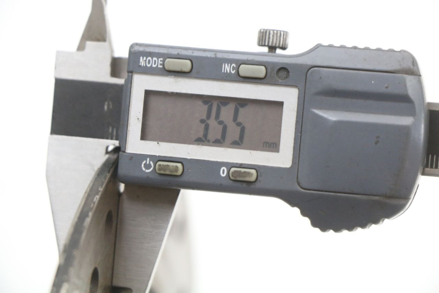 photo de VOORREMMESCHIJF APRILIA SR CARB LC 2T 50 (2004 - 2012) - Technische close-up