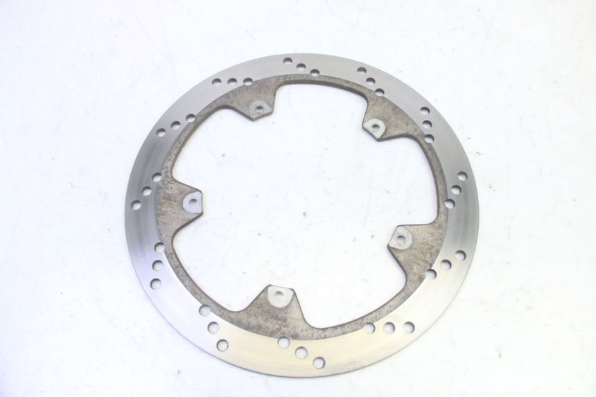 photo de VOORREM SCHIJF YAMAHA TZR 50 (2008 - 2016) - Detail van het onderdeel