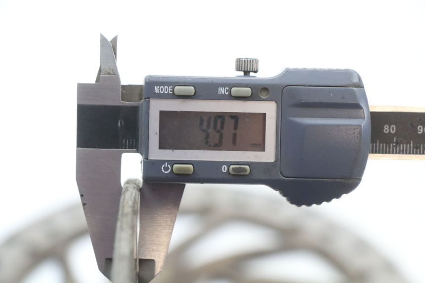 photo de VOORREM SCHIJF PIAGGIO X10 125 (2012 - 2017) - Bevestigingspunten