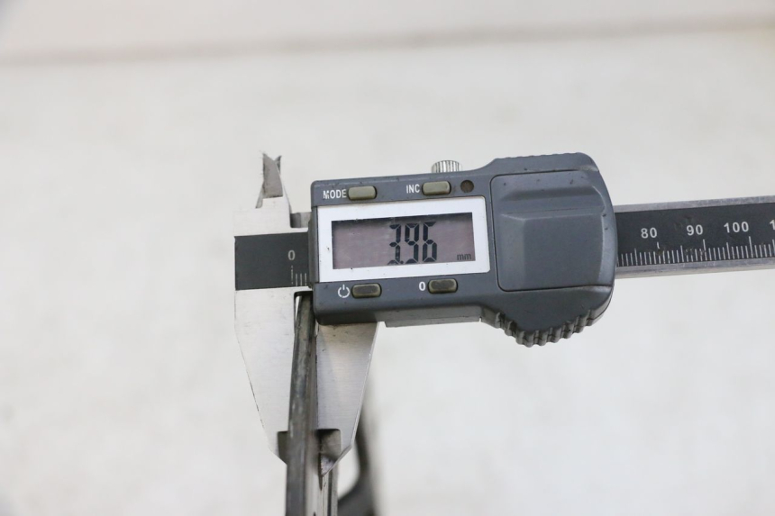 photo de VOORREM SCHIJF KYMCO ZING 125 (1997 - 2003) - Detail van het onderdeel