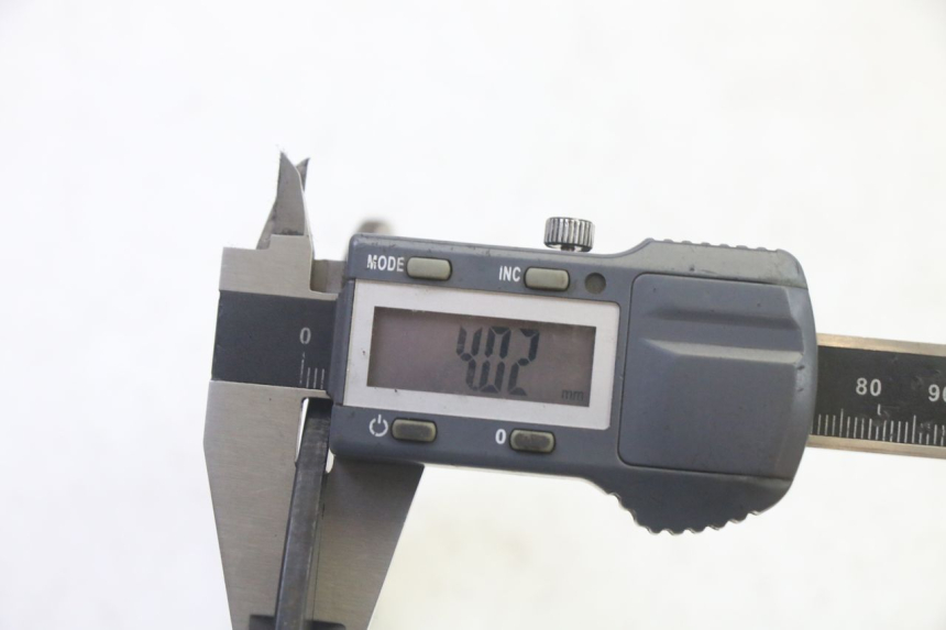 photo de ROLL LOCK REMSCHIJF LIGIER PULSE 3 1 (2014 - 2020) - Zoom op gebruiksstaat