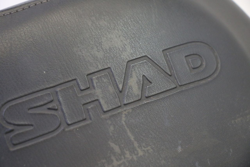 photo de RUGSTEUN SUZUKI BURGMAN 125 (2007 - 2014) - Bevestigingspunten