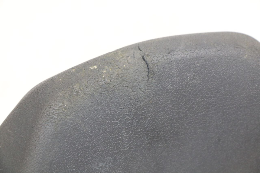 photo de RUGSTEUN SYM GTS EFI 125 (2012 - 2016) - Detail van het onderdeel