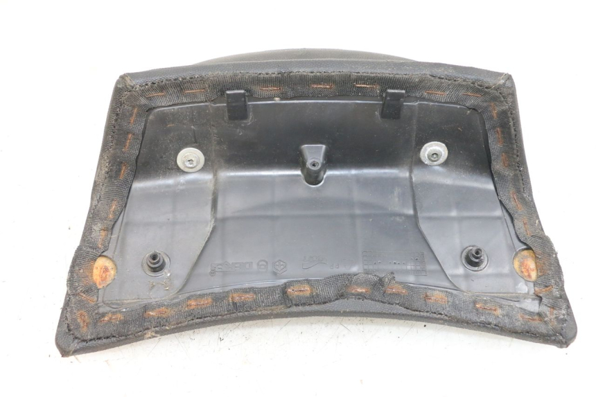 photo de RUGSTEUN PIAGGIO MP3 125 (2006 - 2014) - Detail van het onderdeel