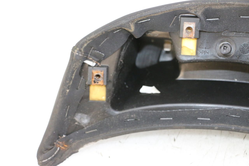 photo de RUGSTEUN PEUGEOT SATELIS 125 (2013 - 2018) - Technische close-up