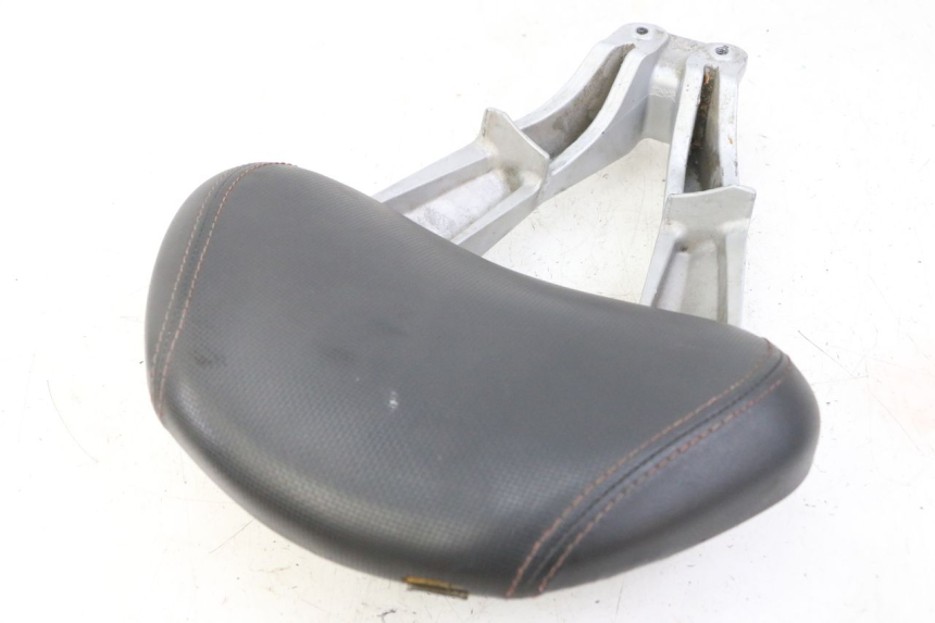 photo de RUGSTEUN YAMAHA X-MAX XMAX 125 (2010 - 2013) - Zoom op componenten