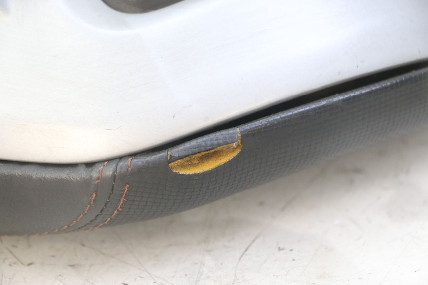 photo de RUGSTEUN YAMAHA X-MAX XMAX 125 (2010 - 2013) - Technische close-up