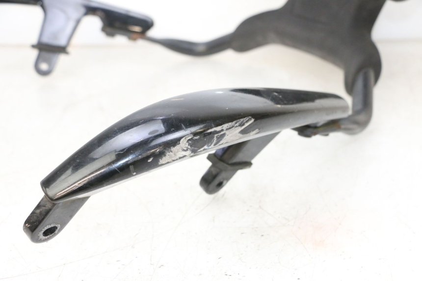 photo de RUGSTEUN YAMAHA XMAX X-MAX 125 (2006 - 2009) - Zoom op componenten