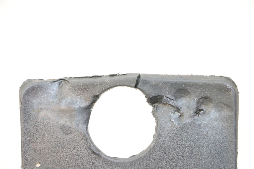 photo de RUGSTEUN YAMAHA AEROX 50 (1997 - 2006) - Detail van het onderdeel