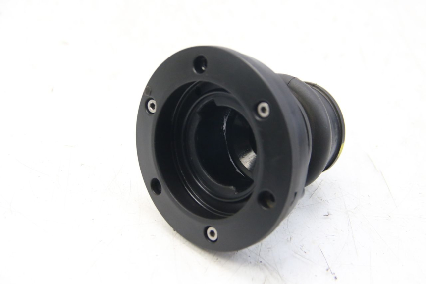 photo de BRANDSTOFSLANG PIAGGIO BEVERLY 125 (2010 - 2015) - Hoofdaanzicht