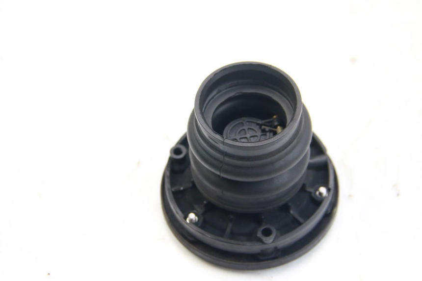 photo de BRANDSTOFSLANG PIAGGIO BEVERLY 125 (2010 - 2015) - Detail van het onderdeel