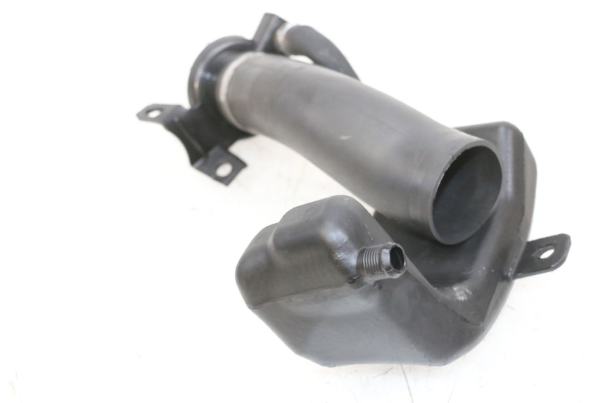 photo de BRANDSTOFSLANG PEUGEOT DJANGO 4T 50 (2014 - 2019) - Detail van het onderdeel