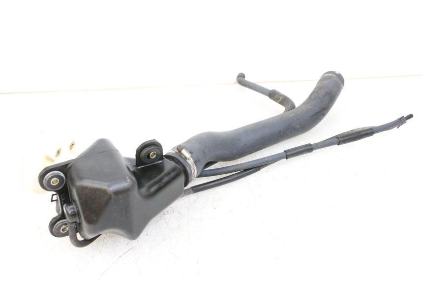 photo de BRANDSTOFSLANG MBK FLAME X 125 (2007 - 2016) - Zoom op gebruiksstaat