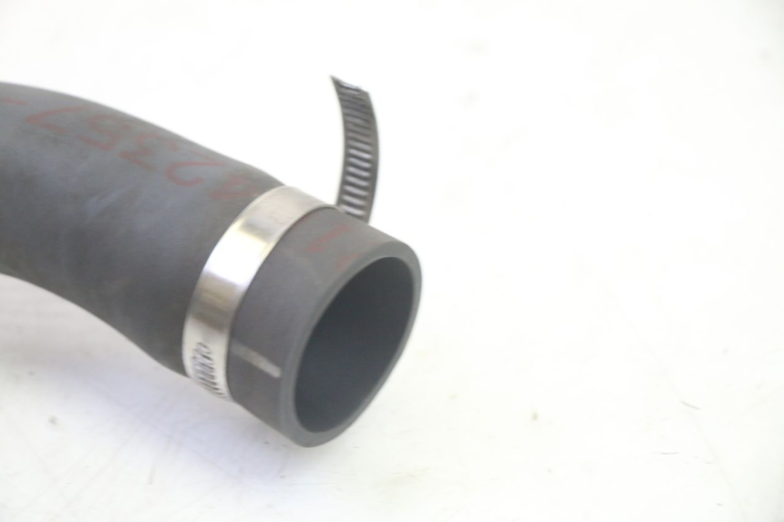 photo de BRANDSTOFSLANG SYM ORBIT III 3 4T 50 (2021 - 2025) - Andere kijkhoek