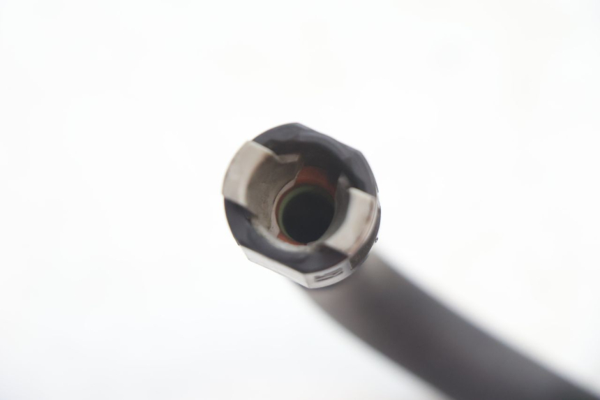 photo de INJECTORSLAANG SUZUKI GSR 600 (2005 - 2012) - Andere kijkhoek
