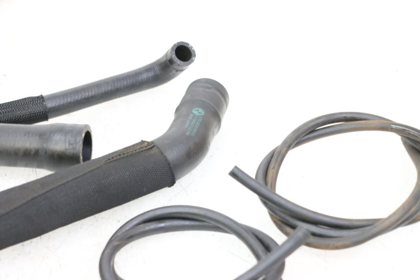 photo de RADIATEURSLANG BMW S RR ABS S1000RR 1000 (2015 - 2018) - Bevestigingspunten