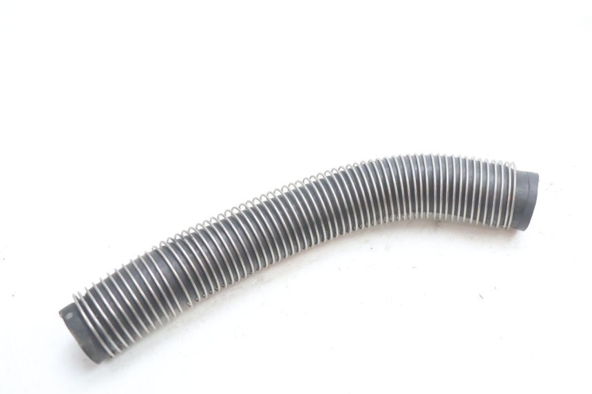 photo de RADIATORSLANG HONDA CB F HORNET 600 (2005 - 2006) - Detail van het onderdeel