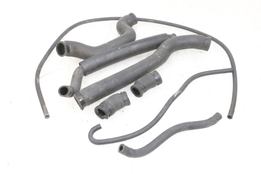 photo de RADIATEURSLANG SUZUKI DL V STROM 1000 (2002 - 2007) - Detail van het onderdeel