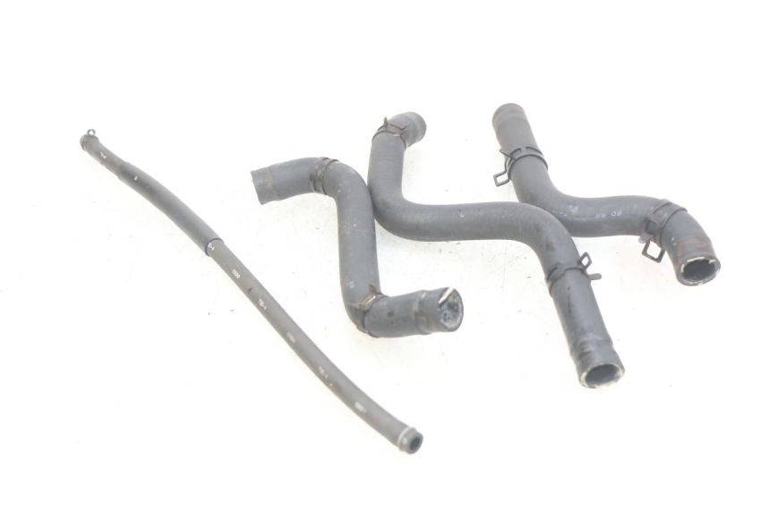 photo de RADIATEURSLANG HONDA FES PANTHEON 2T 125 (1998 - 2002) - Detail van het onderdeel