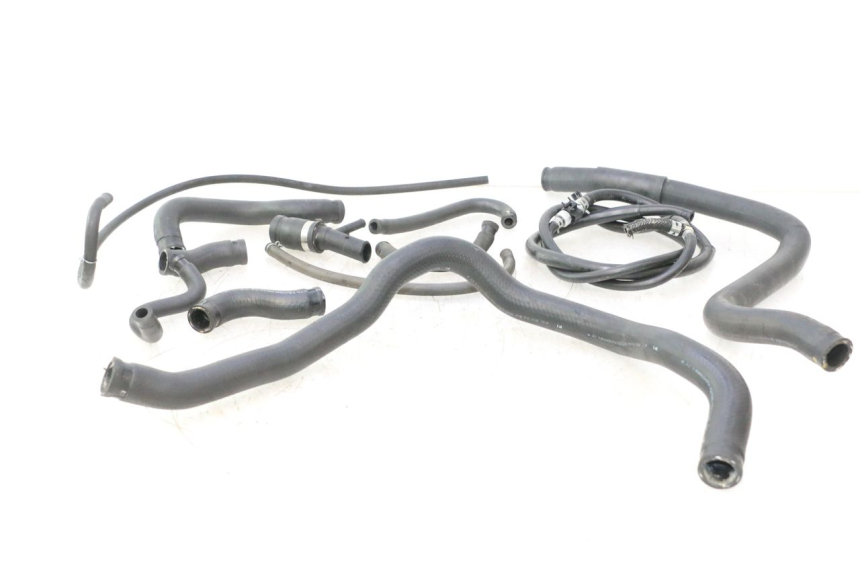 photo de RADIATEURSLANG HONDA FJS SILVER WING SILVERWING 400 (2005 - 2008) - Andere kijkhoek