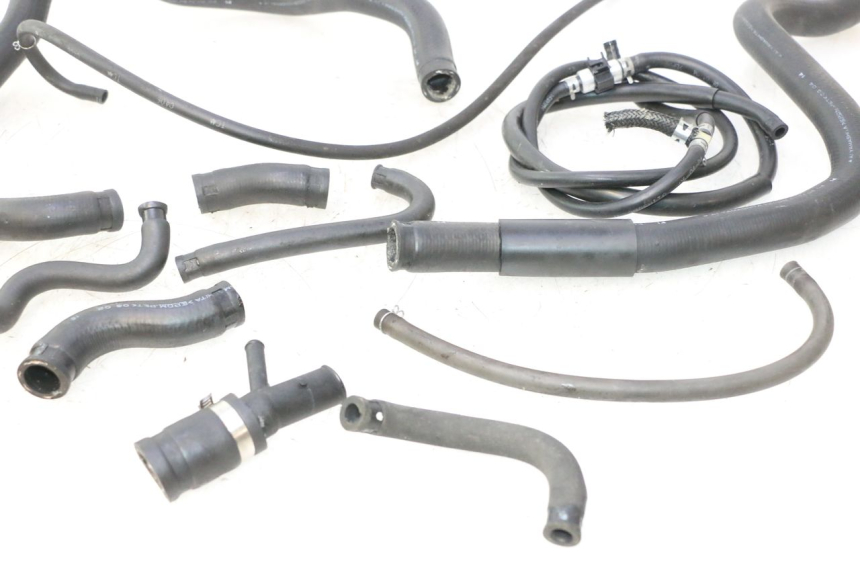 photo de RADIATEURSLANG HONDA FJS SILVER WING SILVERWING 400 (2005 - 2008) - Overzicht