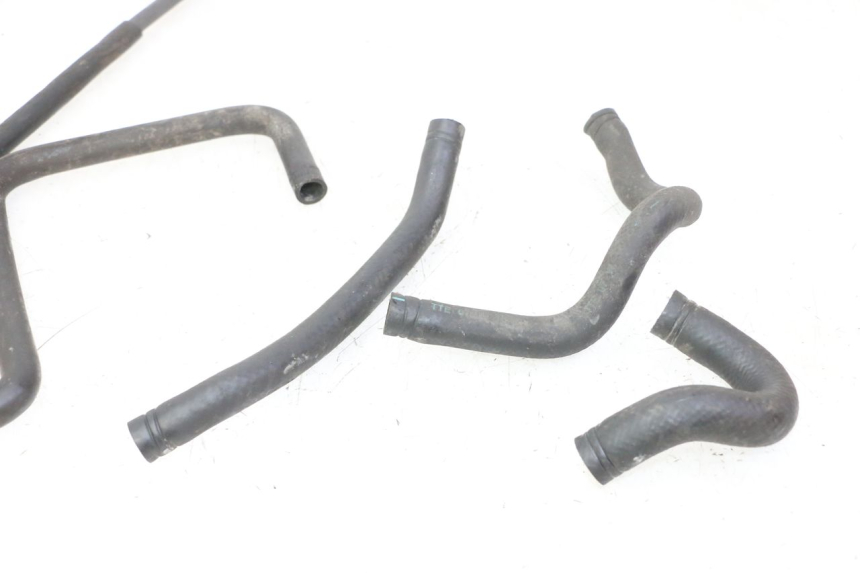 photo de RADIATEURSLANG KYMCO GRAND DINK 125 (2008 - 2014) - Zoom op gebruiksstaat