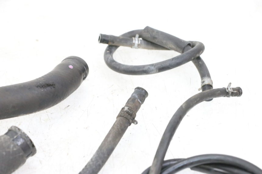 photo de RADIATEURSLANG SUZUKI GSR 750 (2011 - 2017) - Technische close-up