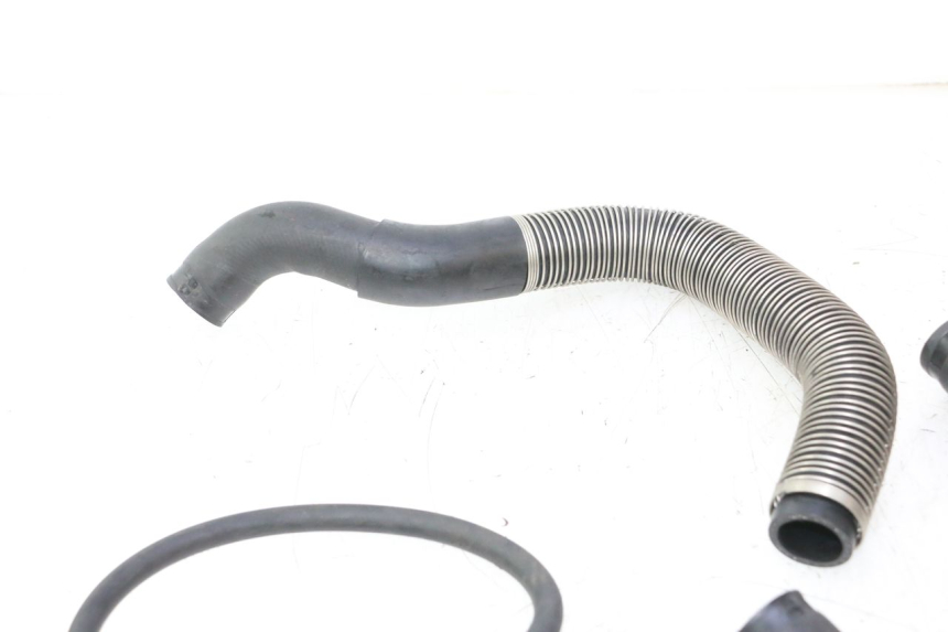 photo de RADIATEURSLANG SUZUKI GSR 600 (2005 - 2012) - Overzicht