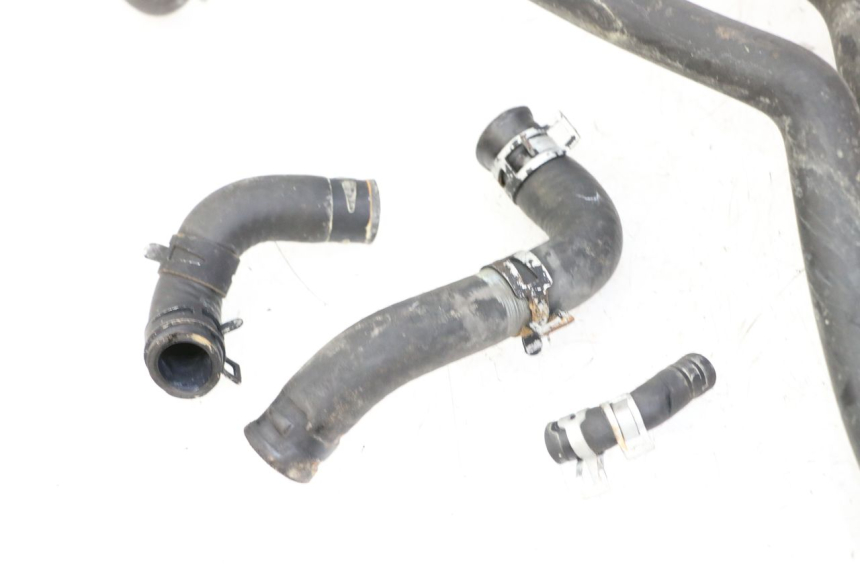 photo de RADIATEURSLANG PEUGEOT SPEEDFIGHT 3 LC 2T 50 (2009 - 2015) - Zoom op gebruiksstaat