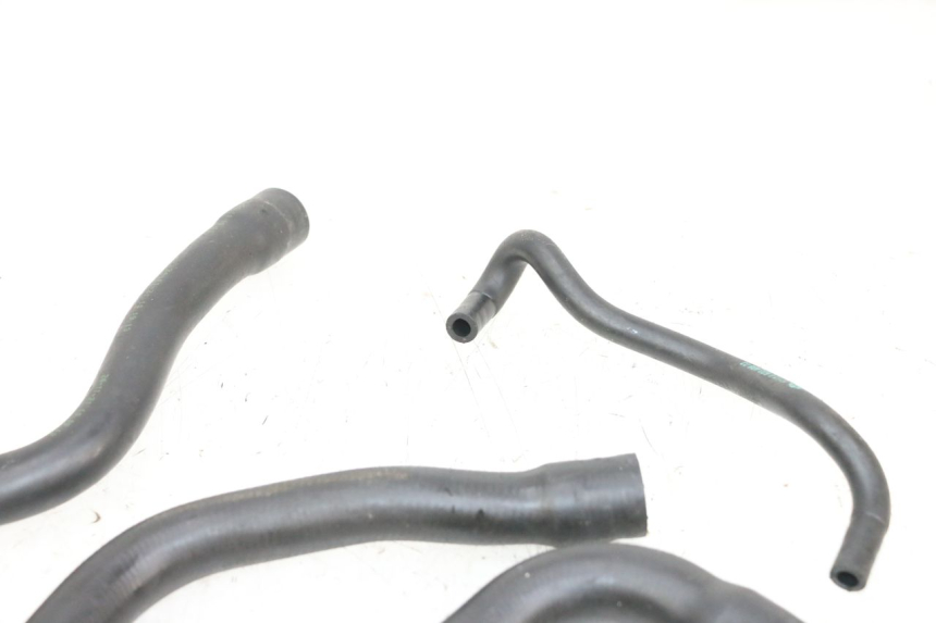 photo de RADIATEURSLANG BMW R GS 1250 (2021 - 2024) - Kenmerkende details