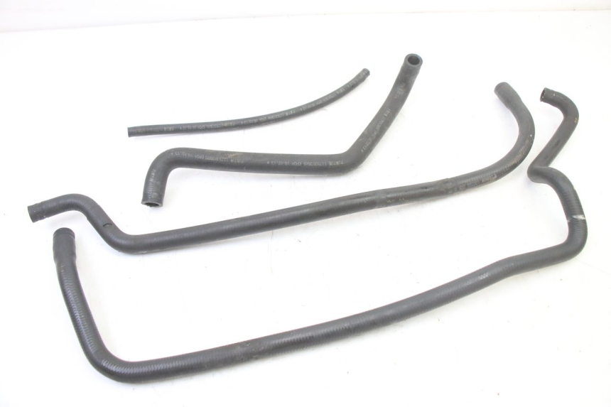 photo de RADIATEURSLANG PEUGEOT SATELIS 125 (2013 - 2018) - Detail van het onderdeel