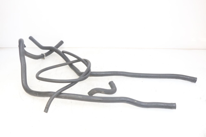 photo de RADIATEURSLANG APRILIA SCARABEO LIGHT 125 (2007 - 2011) - Detail van het onderdeel