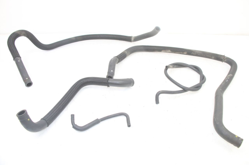 photo de RADIATEURSLANG SUZUKI BURGMAN 125 (2018 - 2021) - Hoofdaanzicht