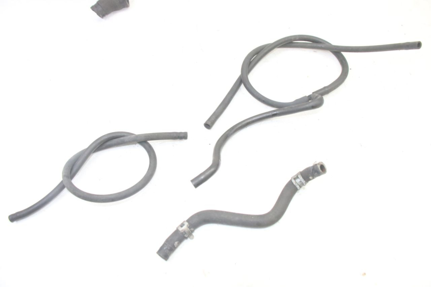 photo de RADIATEURSLANG SUZUKI SV S 650 (2003 - 2009) - Zoom op gebruiksstaat