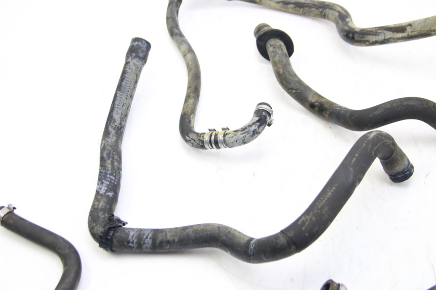 photo de RADIATEURSLANG PIAGGIO VESPA GTS SUPER IE 125 (2009 - 2016) - Zoom op gebruiksstaat