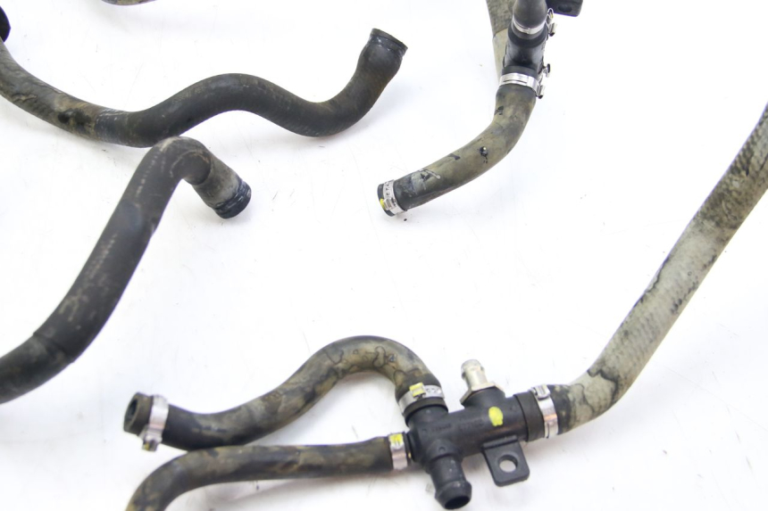 photo de RADIATEURSLANG PIAGGIO VESPA GTS SUPER IE 125 (2009 - 2016) - Andere kijkhoek