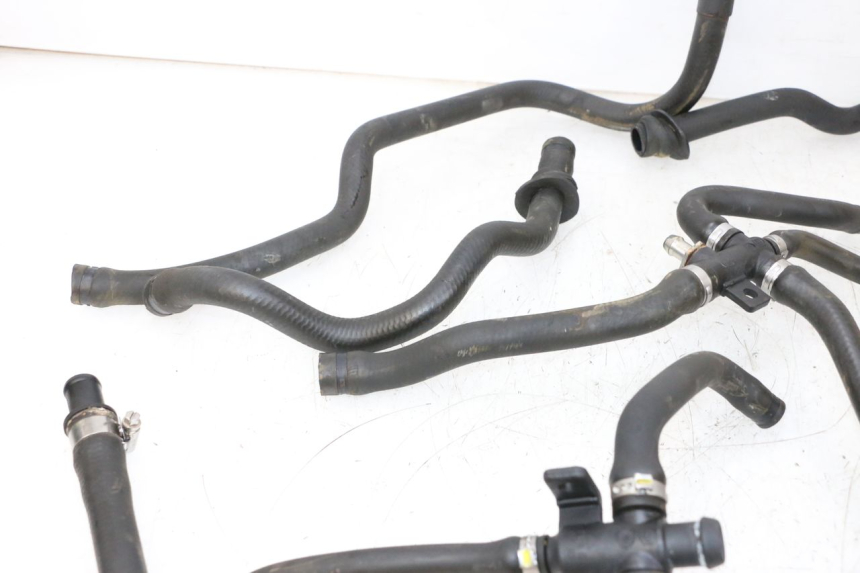 photo de RADIATEURSLANG PIAGGIO VESPA GTS SUPER IE 125 (2009 - 2016) - Zoom op gebruiksstaat