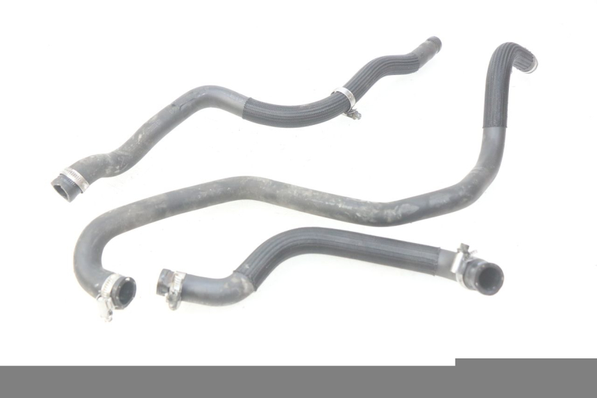 photo de RADIATEURSLANG YAMAHA X-MAX XMAX 125 (2010 - 2013) - Hoofdaanzicht