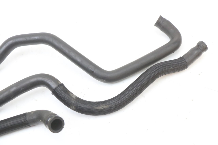 photo de RADIATEURSLANG YAMAHA X-MAX XMAX 125 (2010 - 2013) - Zoom op gebruiksstaat