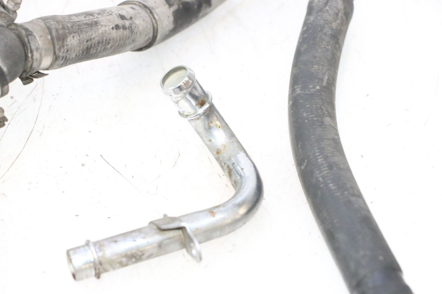 photo de RADIATORSLANG HONDA XRV AFRICA TWIN 750 (1990 - 1992) - Kenmerkende details