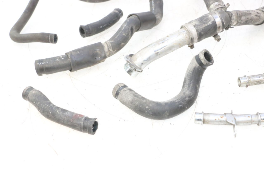 photo de RADIATORSLANG HONDA XRV AFRICA TWIN 750 (1990 - 1992) - Staat van het oppervlak