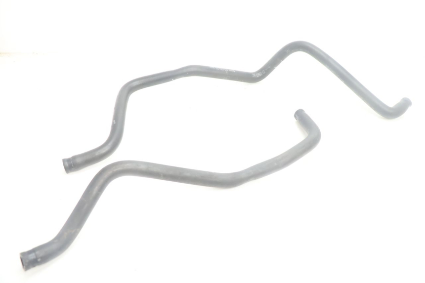 photo de RADIATEURSLANG YAMAHA YP MAJESTY 125 (2007 - 2010) - Detail van het onderdeel