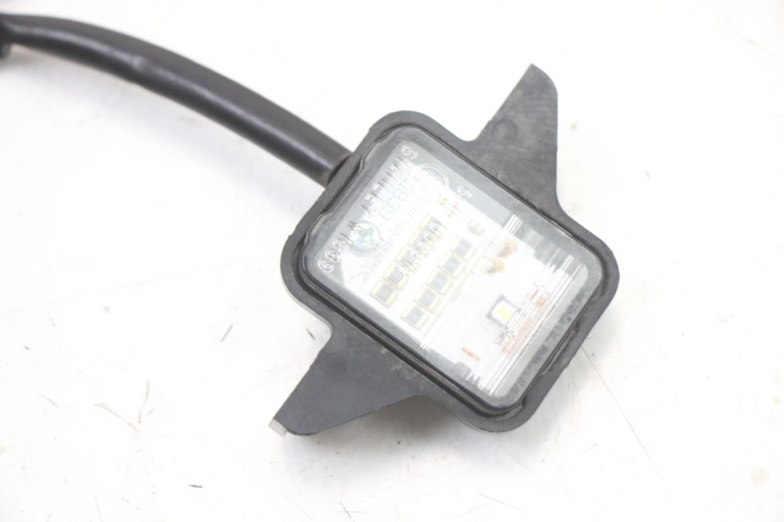 photo de Kentekenverlichting HONDA PCX (JF57/JF64) 125 (2014 - 2018) - Detail van het onderdeel