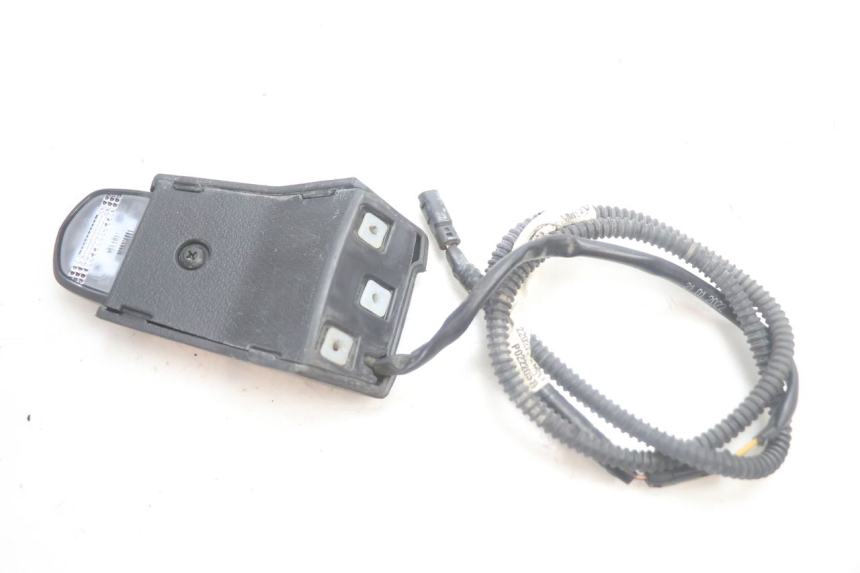 photo de NUMMERPLAATVERLICHTING PIAGGIO MP3 HPE 530 (2022 - 2026) - Hoofdaanzicht