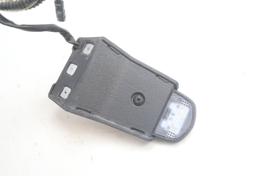 photo de NUMMERPLAATVERLICHTING PIAGGIO MP3 HPE 530 (2022 - 2026) - Zoom op gebruiksstaat