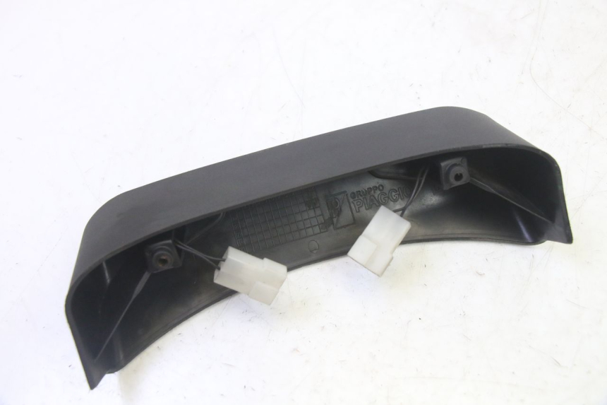 photo de Kentekenverlichting PIAGGIO MP3 RL 250 (2006 - 2010) - Bevestigingspunten