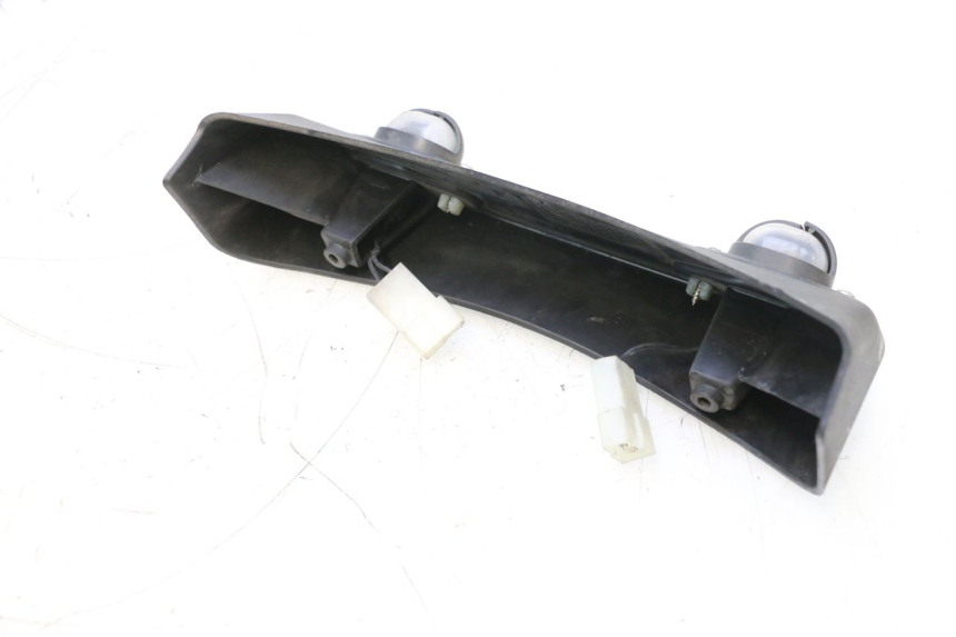 photo de Kentekenverlichting PIAGGIO MP3 RL 250 (2006 - 2010) - Bevestigingspunten