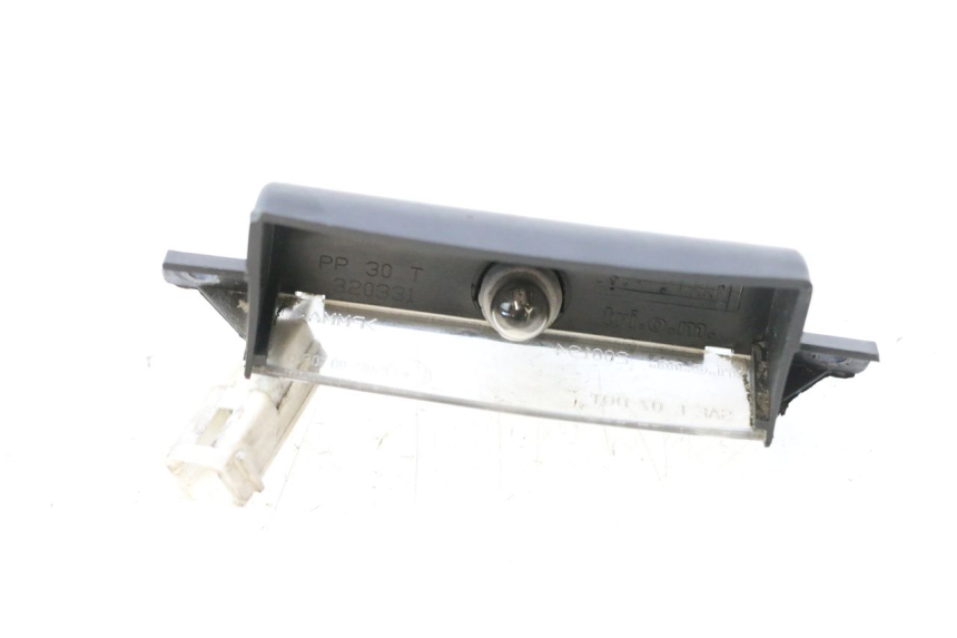 photo de Kentekenverlichting PIAGGIO MP3 125 (2006 - 2014) - Detail van het onderdeel