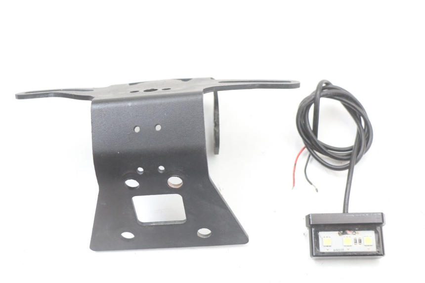 photo de Kentekenverlichting KAWASAKI NINJA 400 (2018 - 2023) - Technische close-up