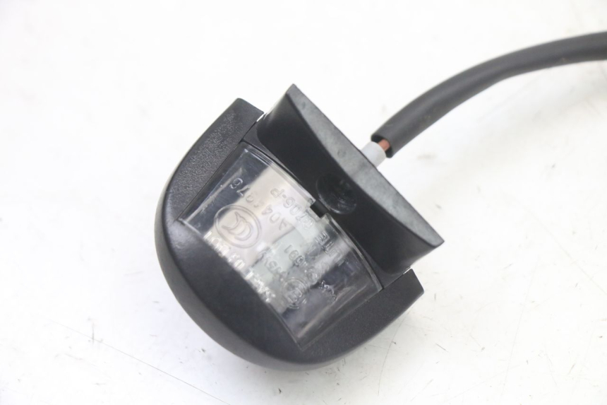 photo de Kentekenverlichting PEUGEOT TWEET 4T 50 (2023 - 2025) - Zoom op gebruiksstaat